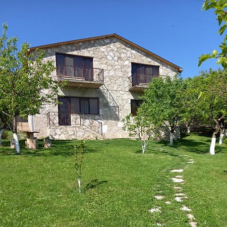 Guest House Ijevan'S Garden Exterior foto