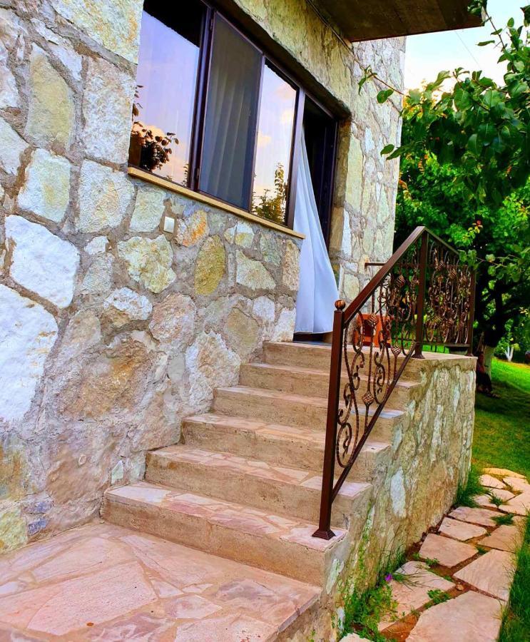 Guest House Ijevan'S Garden Exterior foto