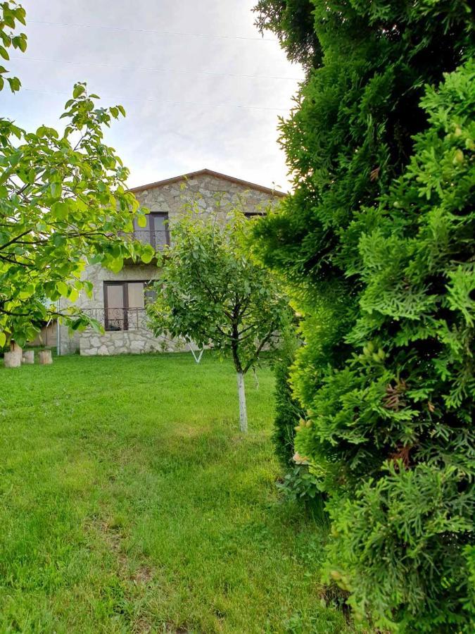 Guest House Ijevan'S Garden Exterior foto