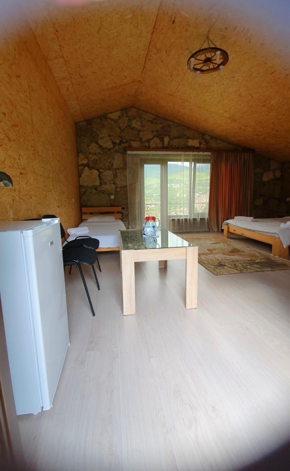Guest House Ijevan'S Garden Exterior foto